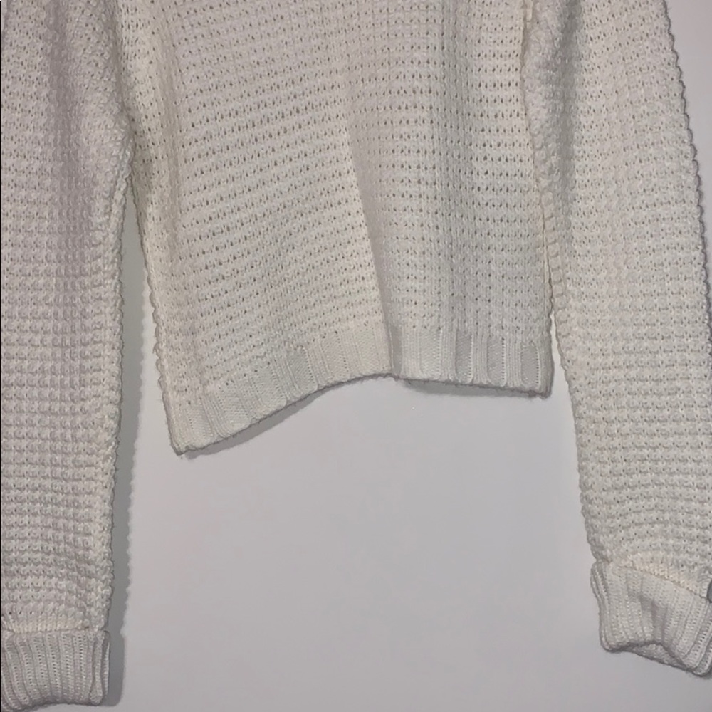 Sweater - Picture 5 of 5